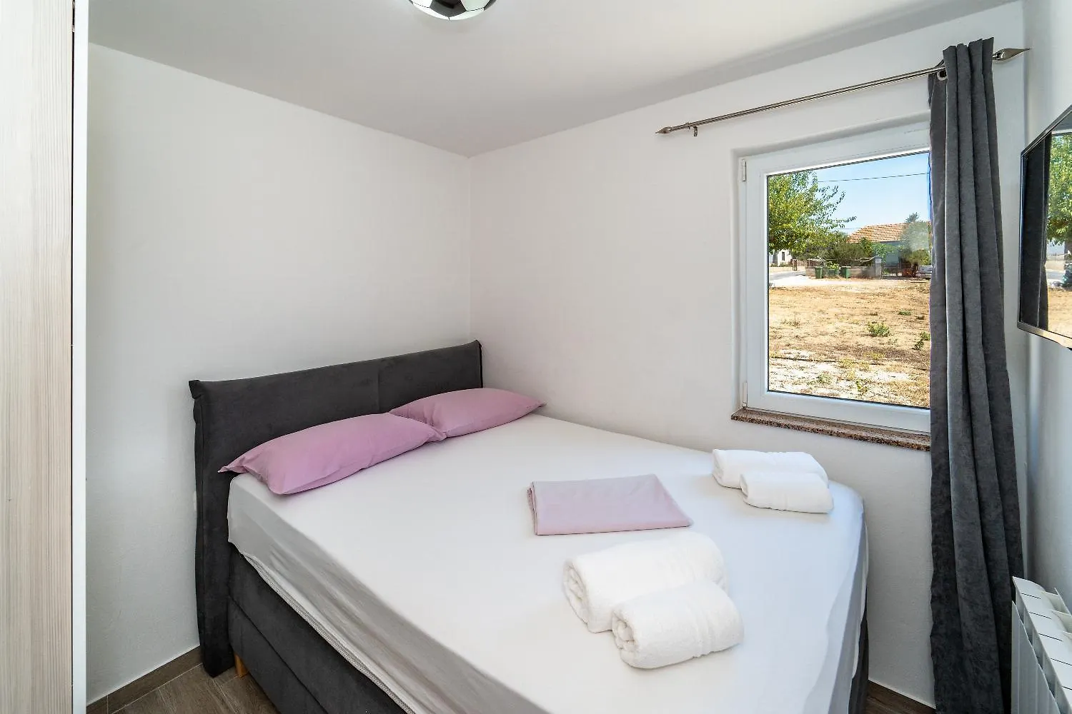 Donje Rastane Villa Jadran 0*, Donje Rastane